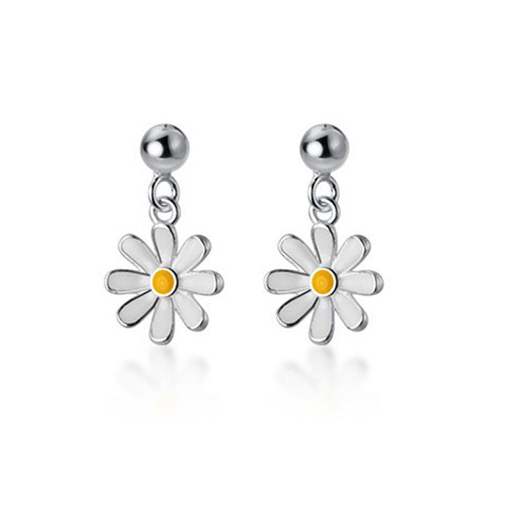 Blooming Daisy Earrings